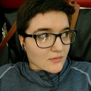 Meet your Posher, Destiny